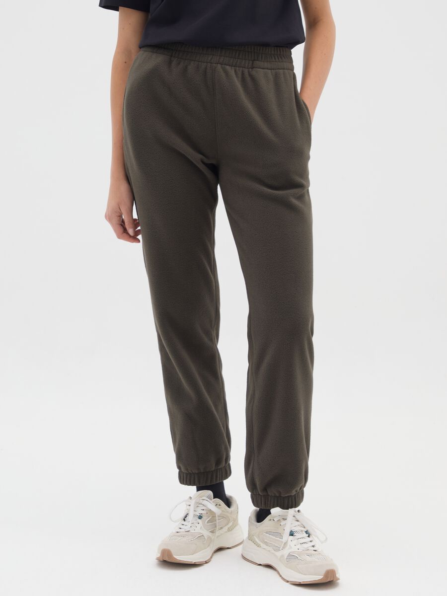 Regular fit green jogger trousers with elasticated waist_1