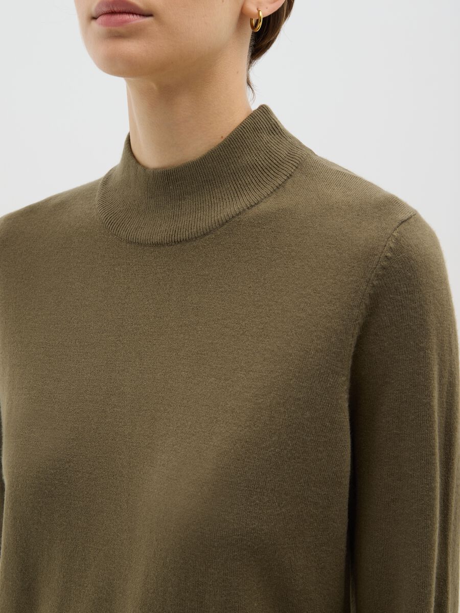 Pullover a collo alto verde regular fit_3