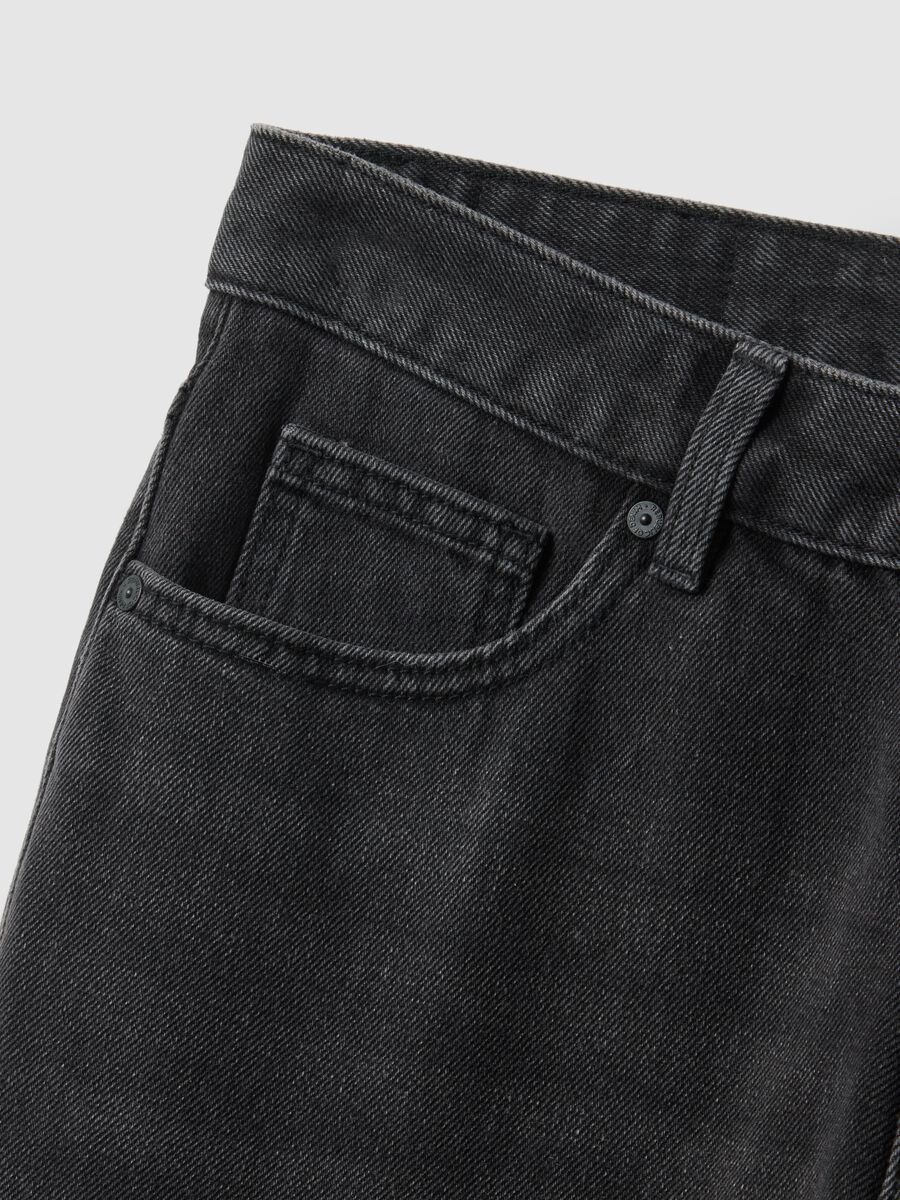 Jeans in misto cotone denim nero relaxed fit elasticizzati_6