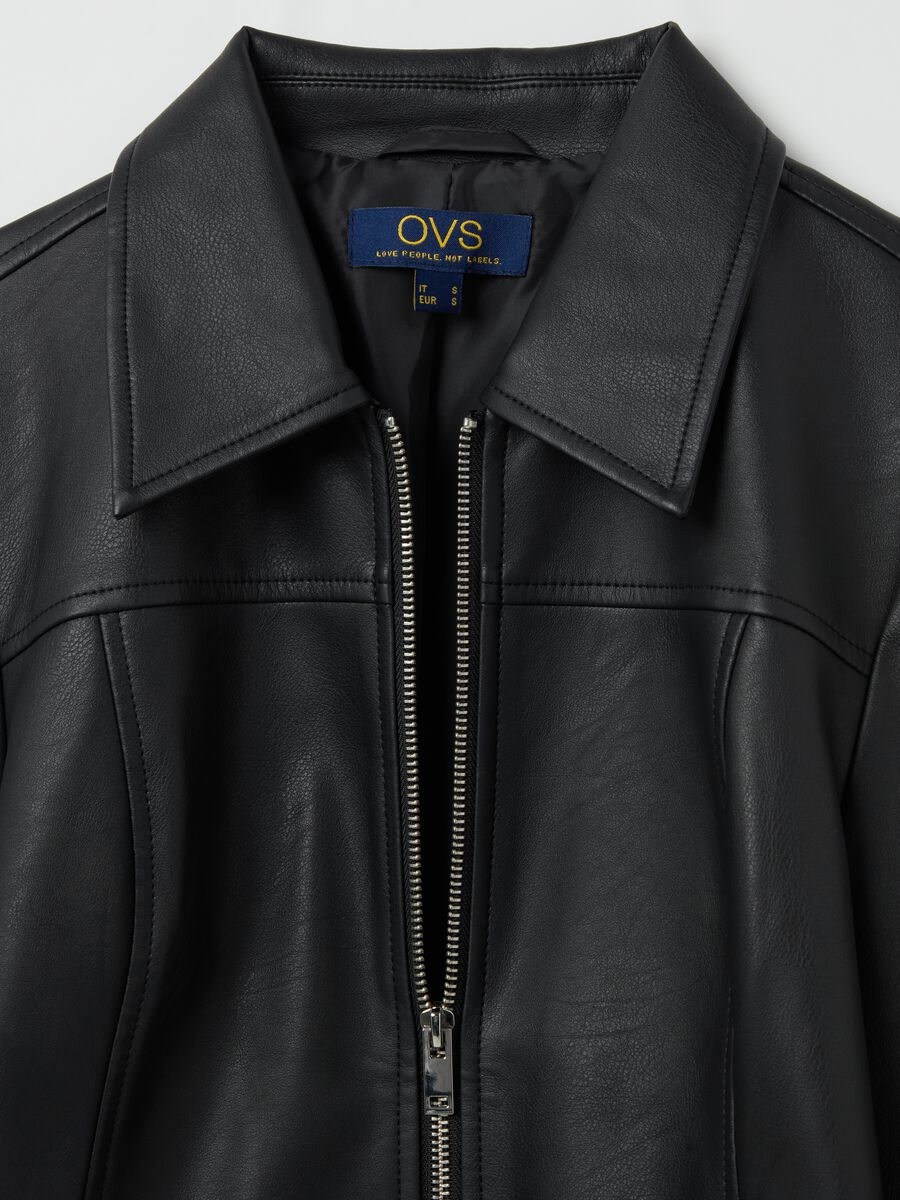 Short full-zip jacket with glossy effect_5