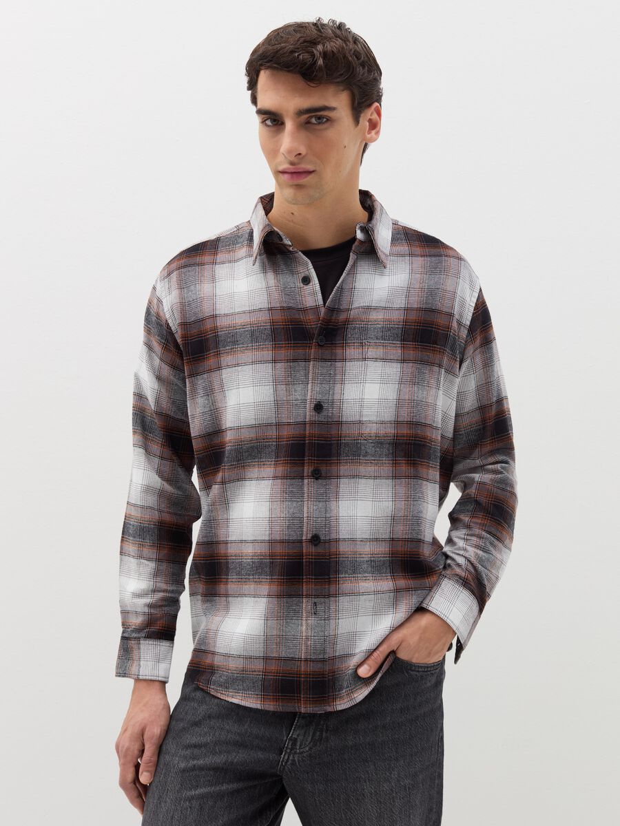 Flannel shirt with check pattern_0