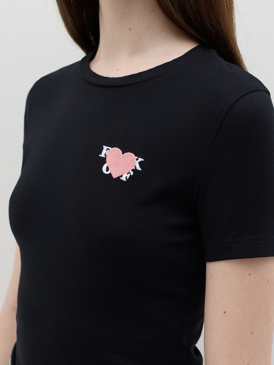 Stretch cotton T-shirt with embroidery_2