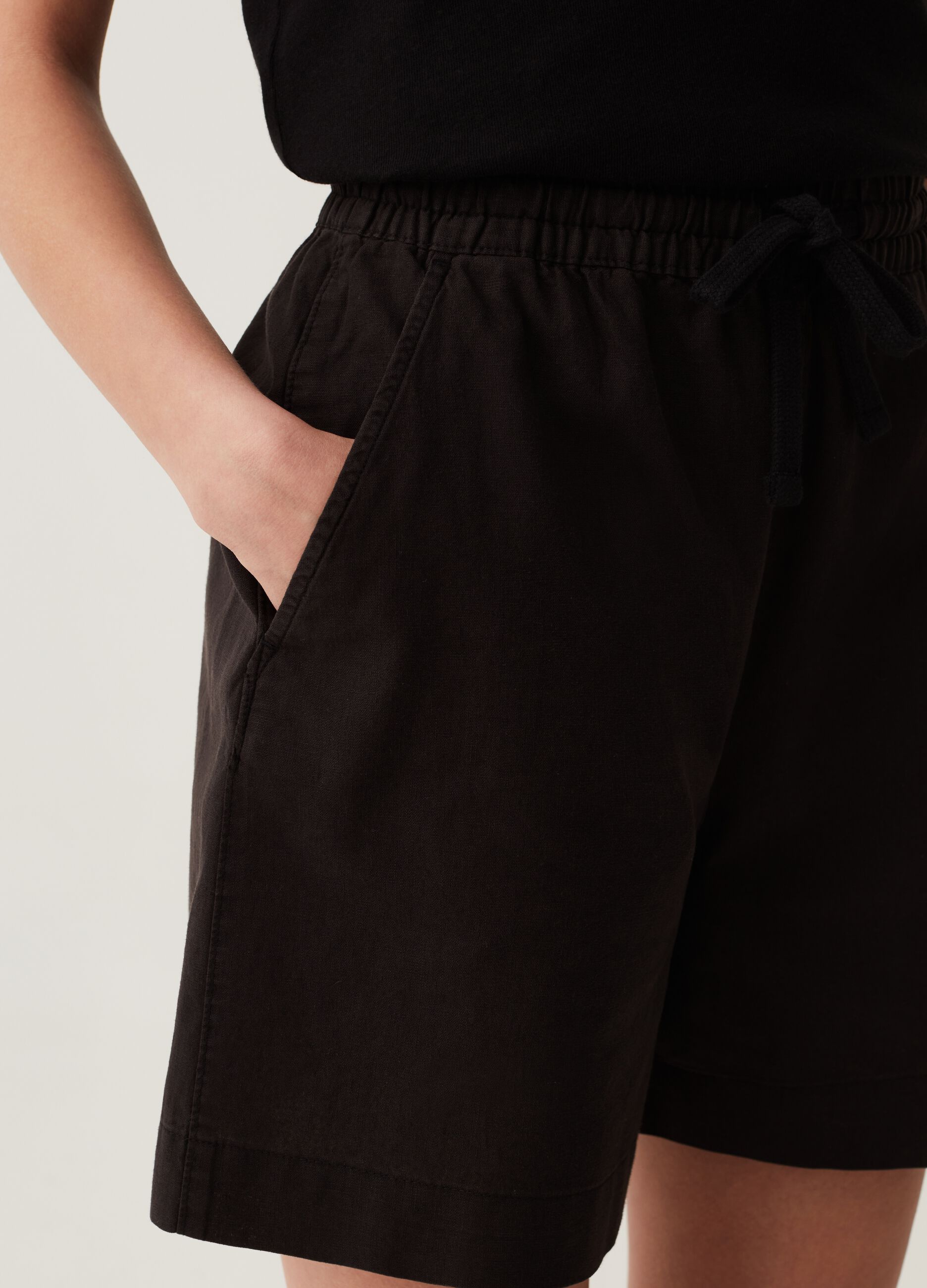 LESS IS BETTER Shorts in lino e cotone con coulisse_3