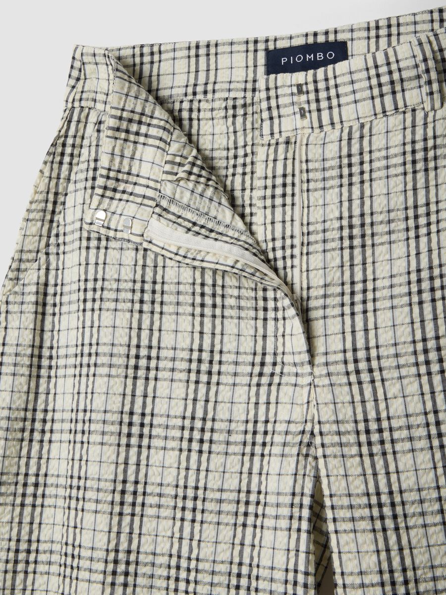 Multicolour Checked Pure Cotton Wide Leg Chino Trousers_5