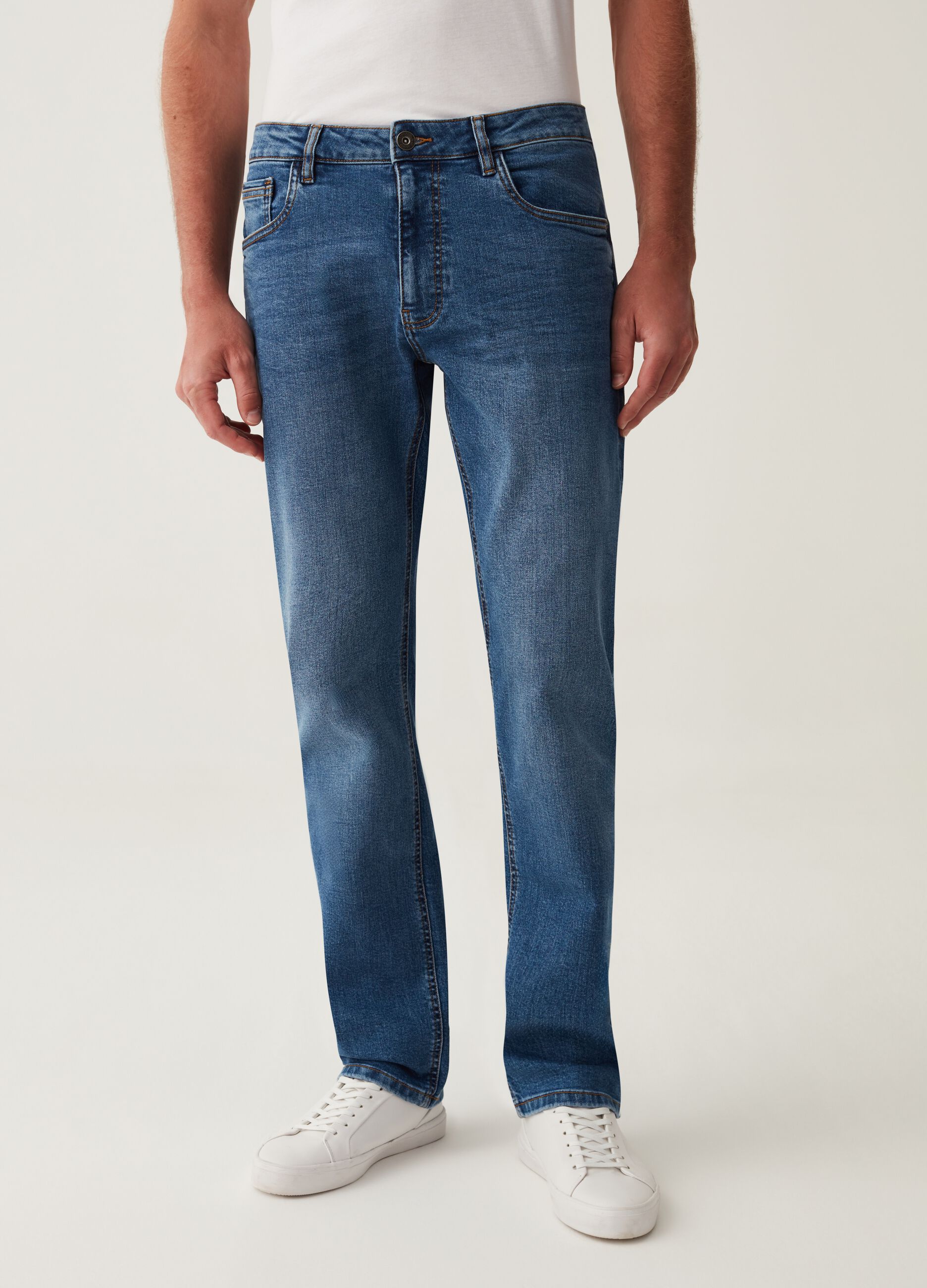 Jeans comfort fit cinque tasche