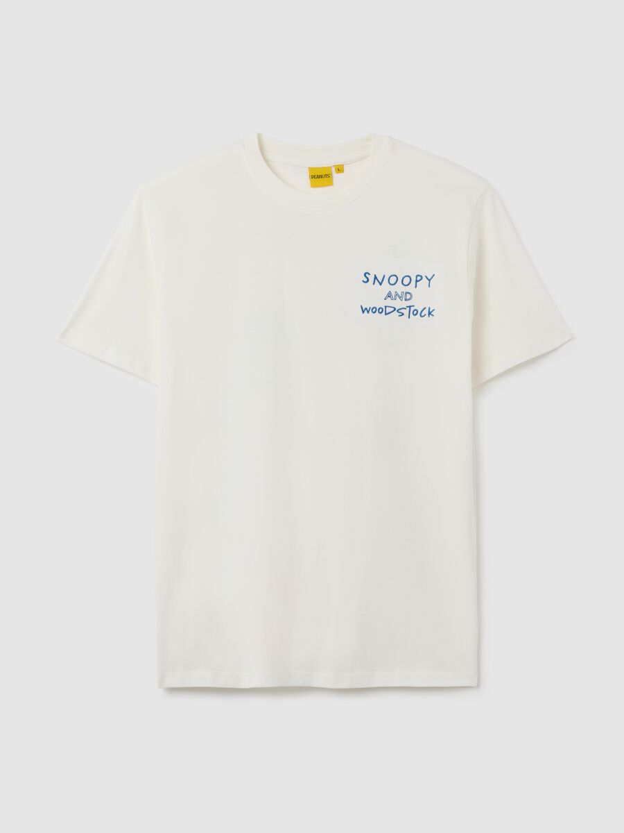 Men's white pure cotton regular fit T-shirt with Snoopy print graphic_4