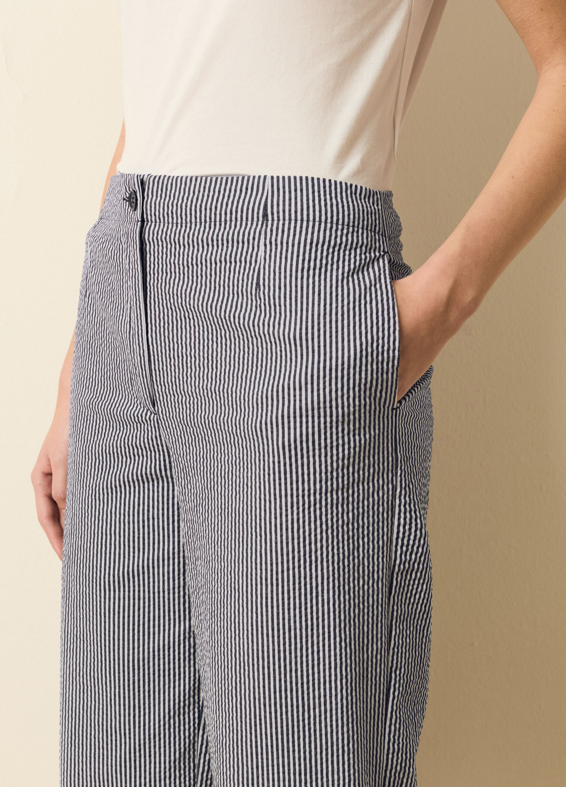 Wide-leg trousers with thin stripes
