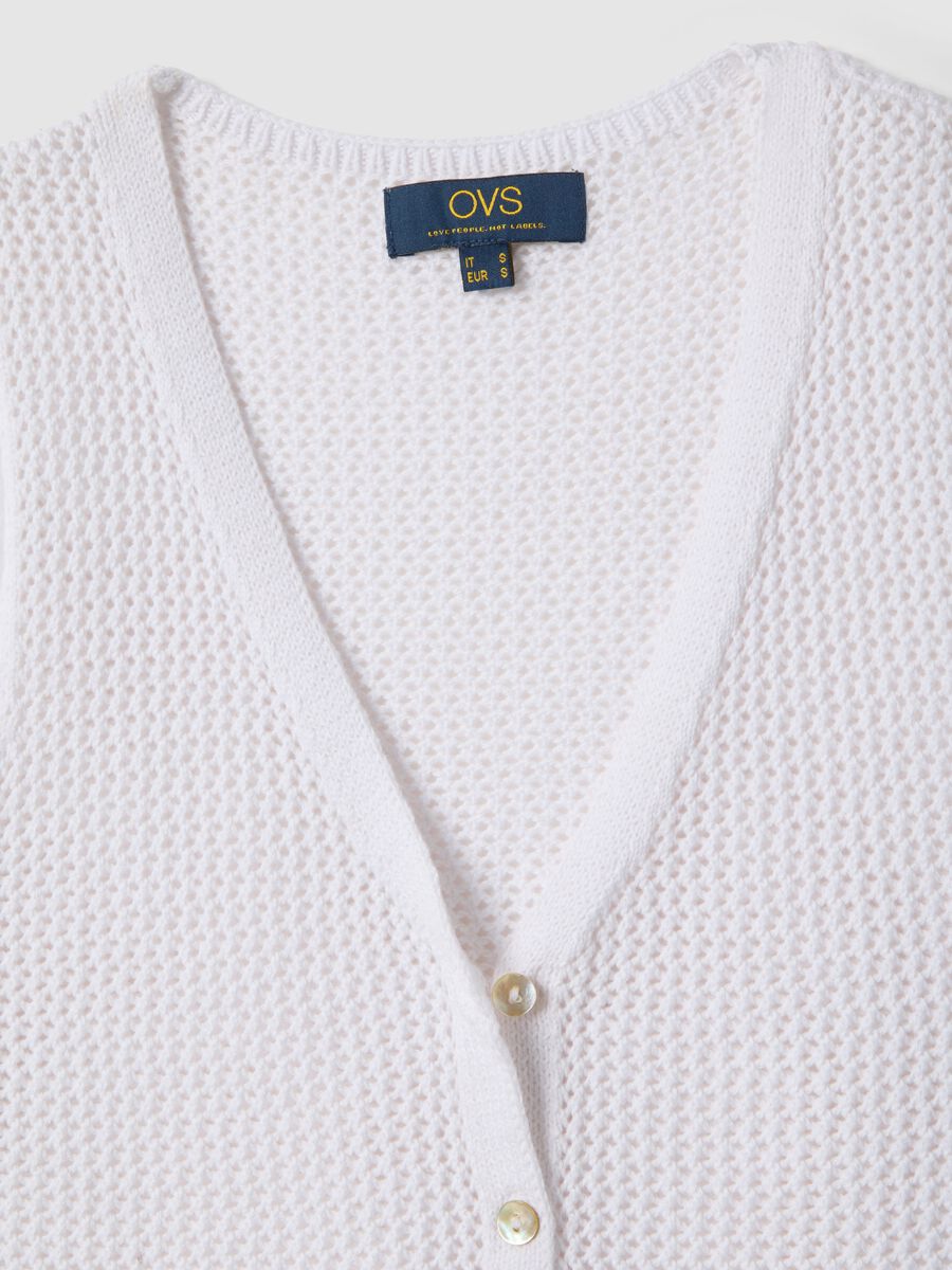 White pure cotton regular fit knitted vest_5