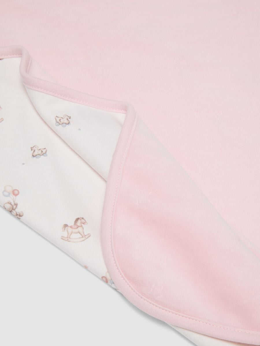 Pink printed organic cotton-blend blanket for baby girl_2
