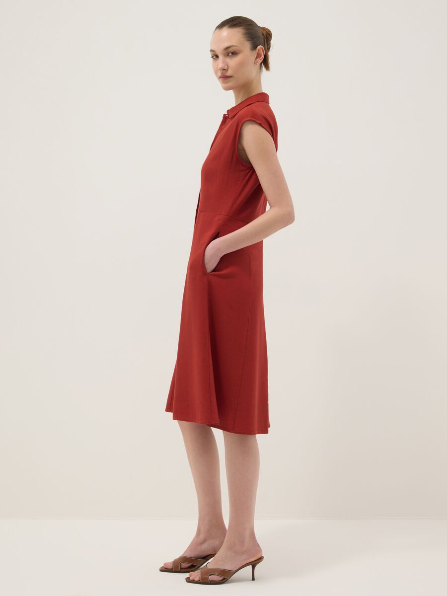 Red regular-fit shirt dress in viscose and linen blend_2