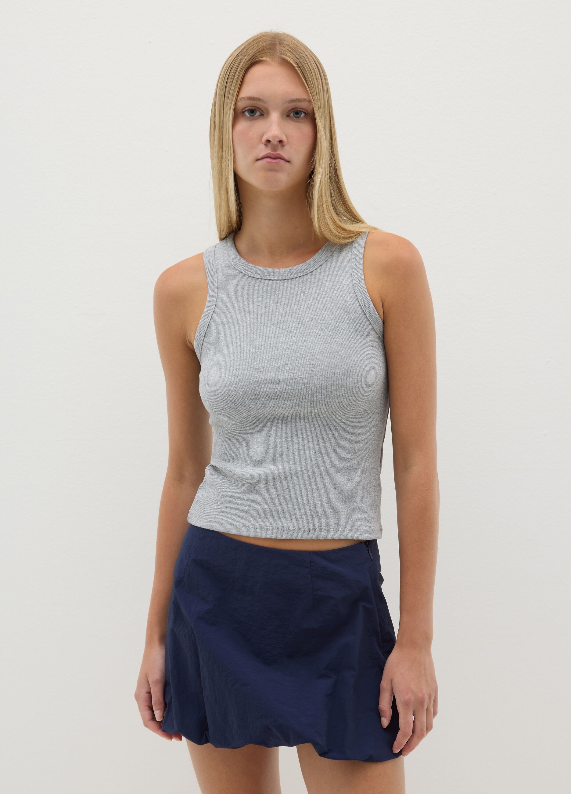 Women's fitted grey cotton blend vest