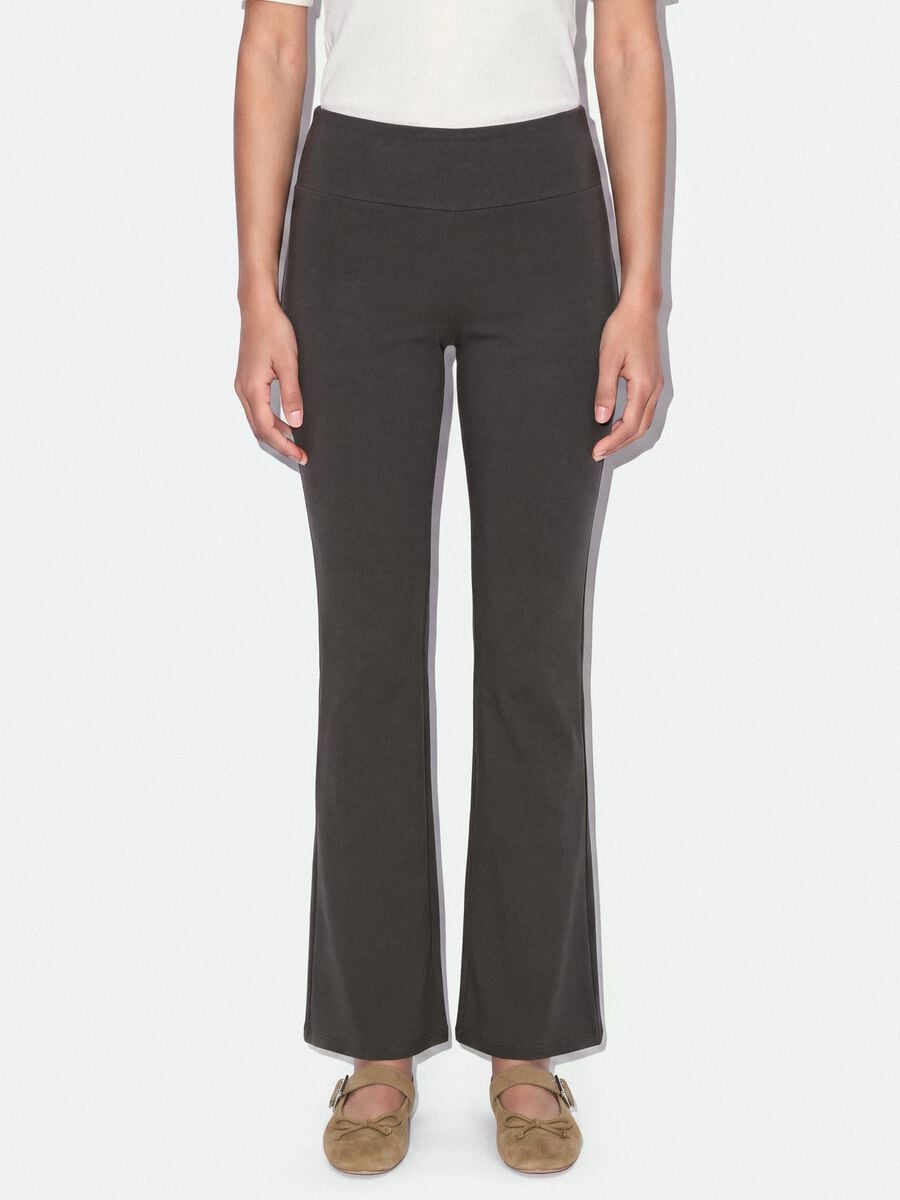 Pantaloni flare grigi in cotone elasticizzato_1