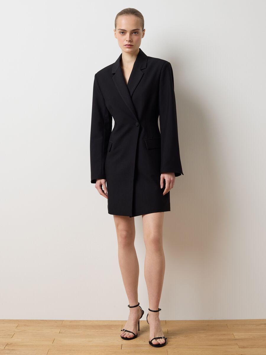 Elegant Black Fitted Dress with Zip_0