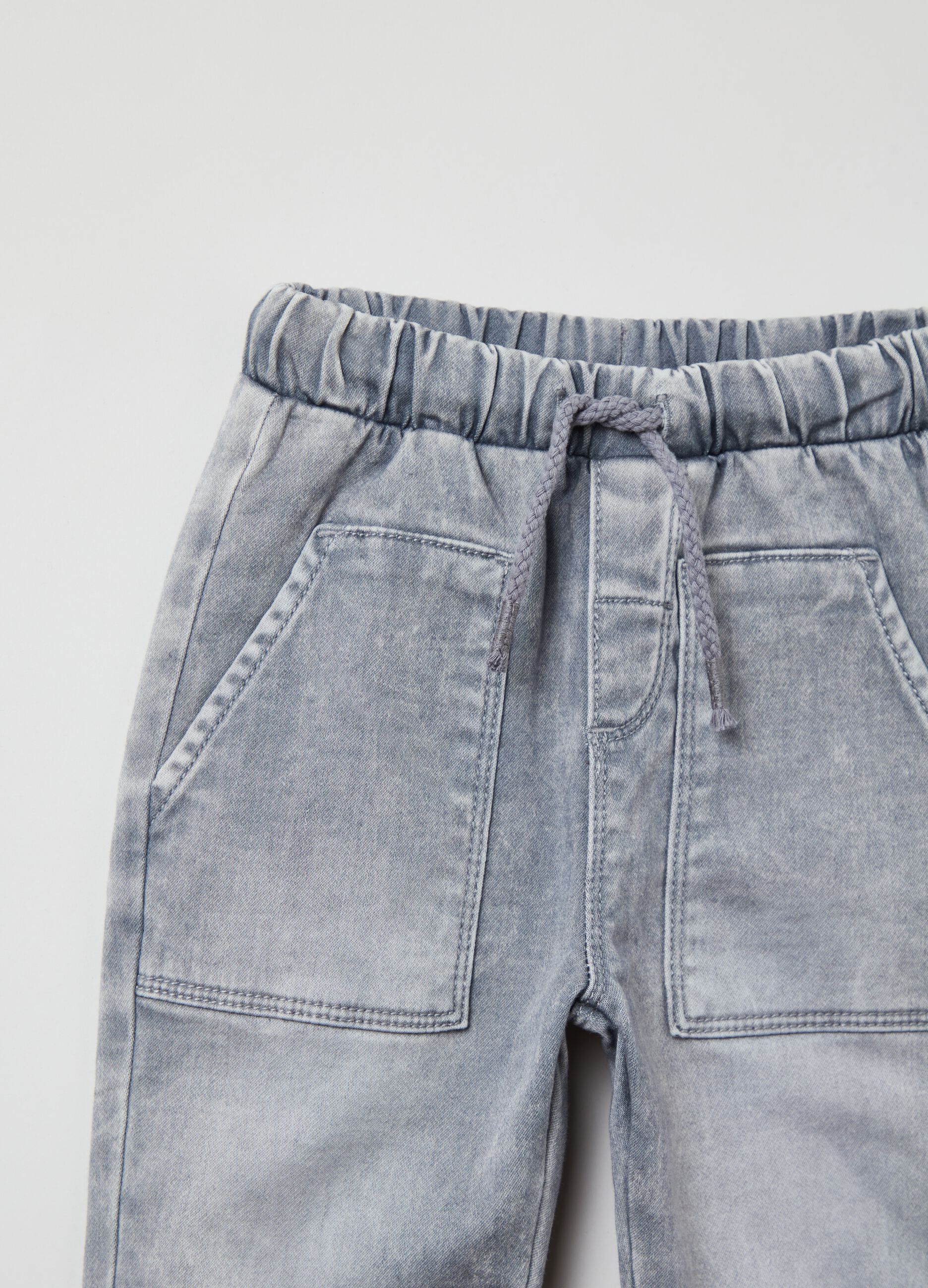 Joggers in denim con coulisse_2