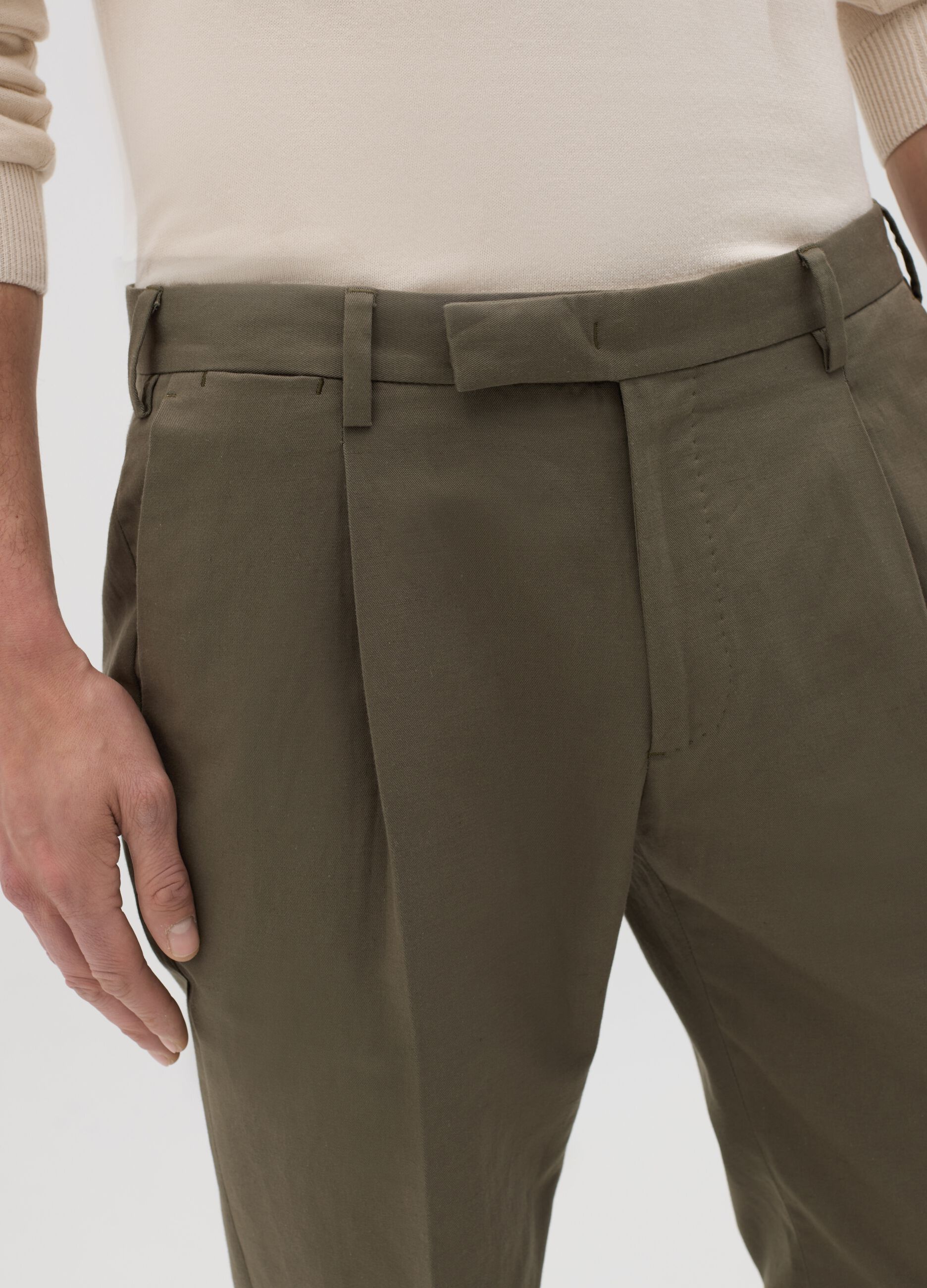 Pantaloni chino da uomo in misto cotone e lino verde regular fit