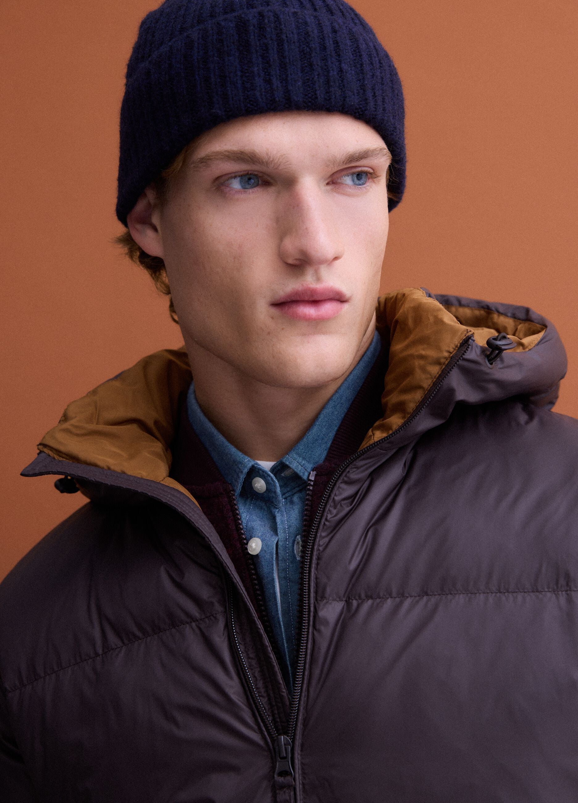 Brown padded puffer jacket with hood and zip, regular fit