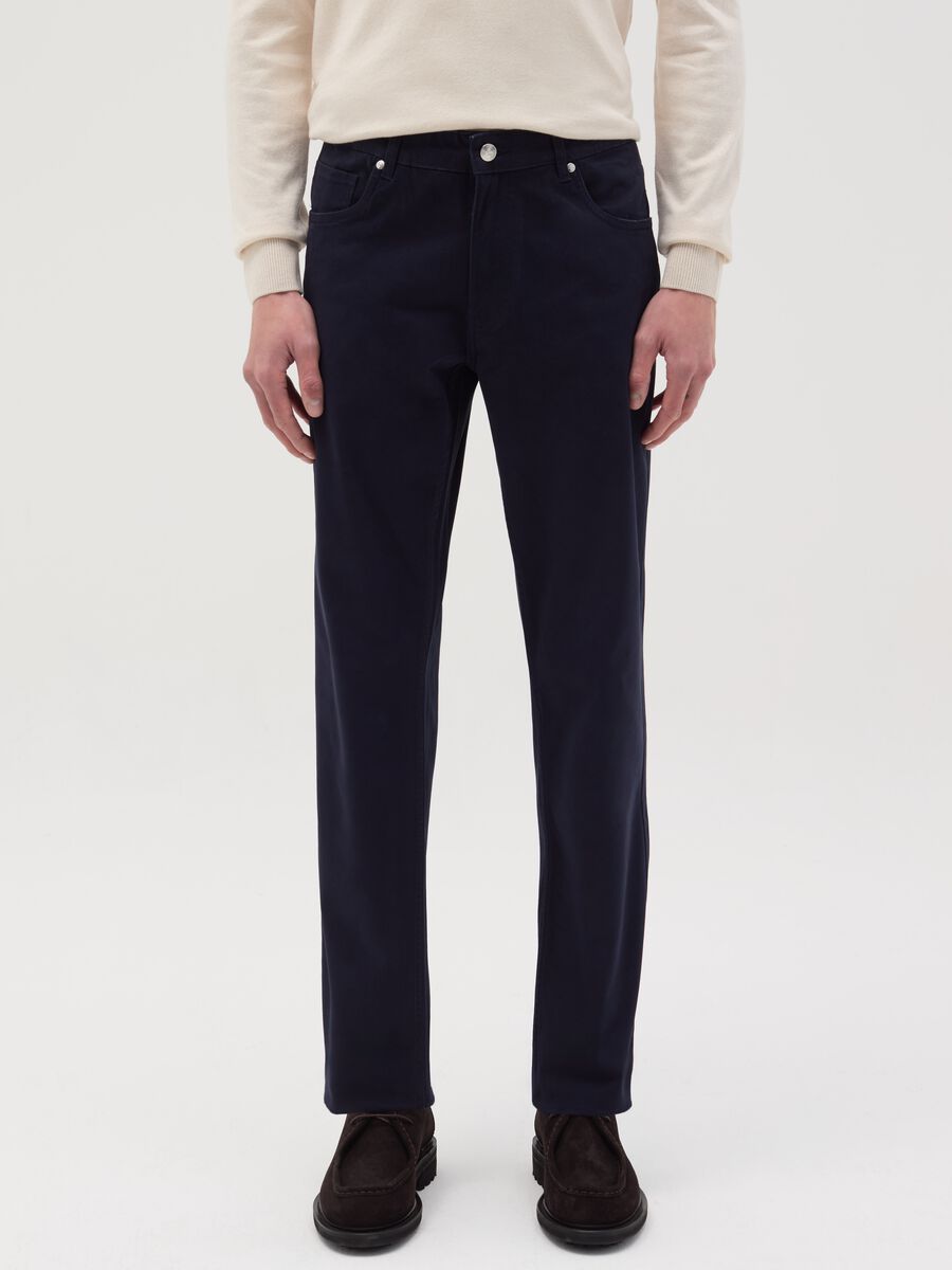 Slim-fit trousers with five pockets_1