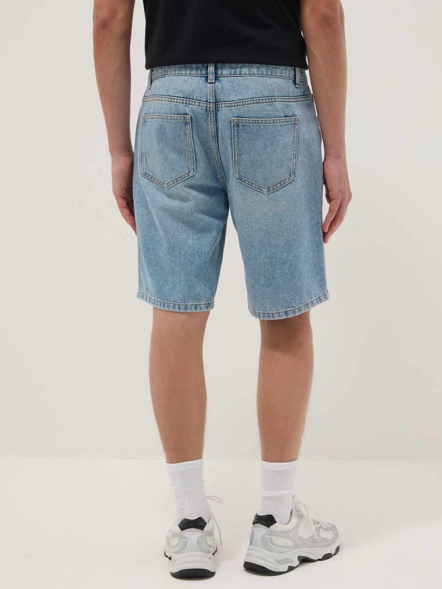 Blue denim Bermuda shorts in cotton blend, regular fit_2