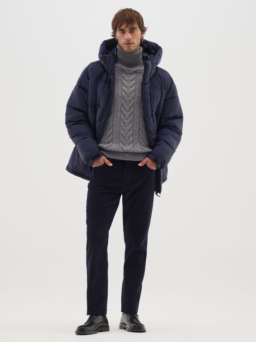 Pantaloni in cotone elasticizzato blu slim fit a coste_0