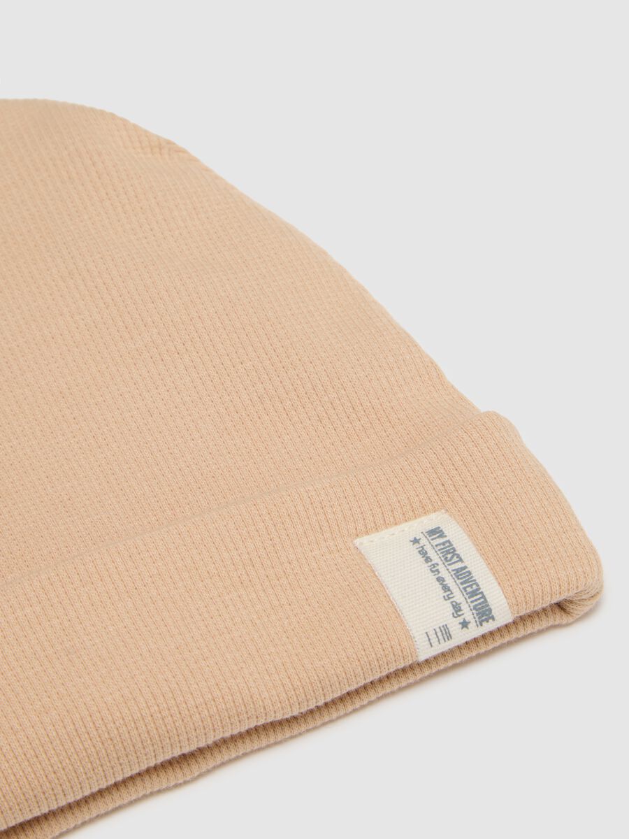 Pack of multicoloured children's hats in stretch cotton_2