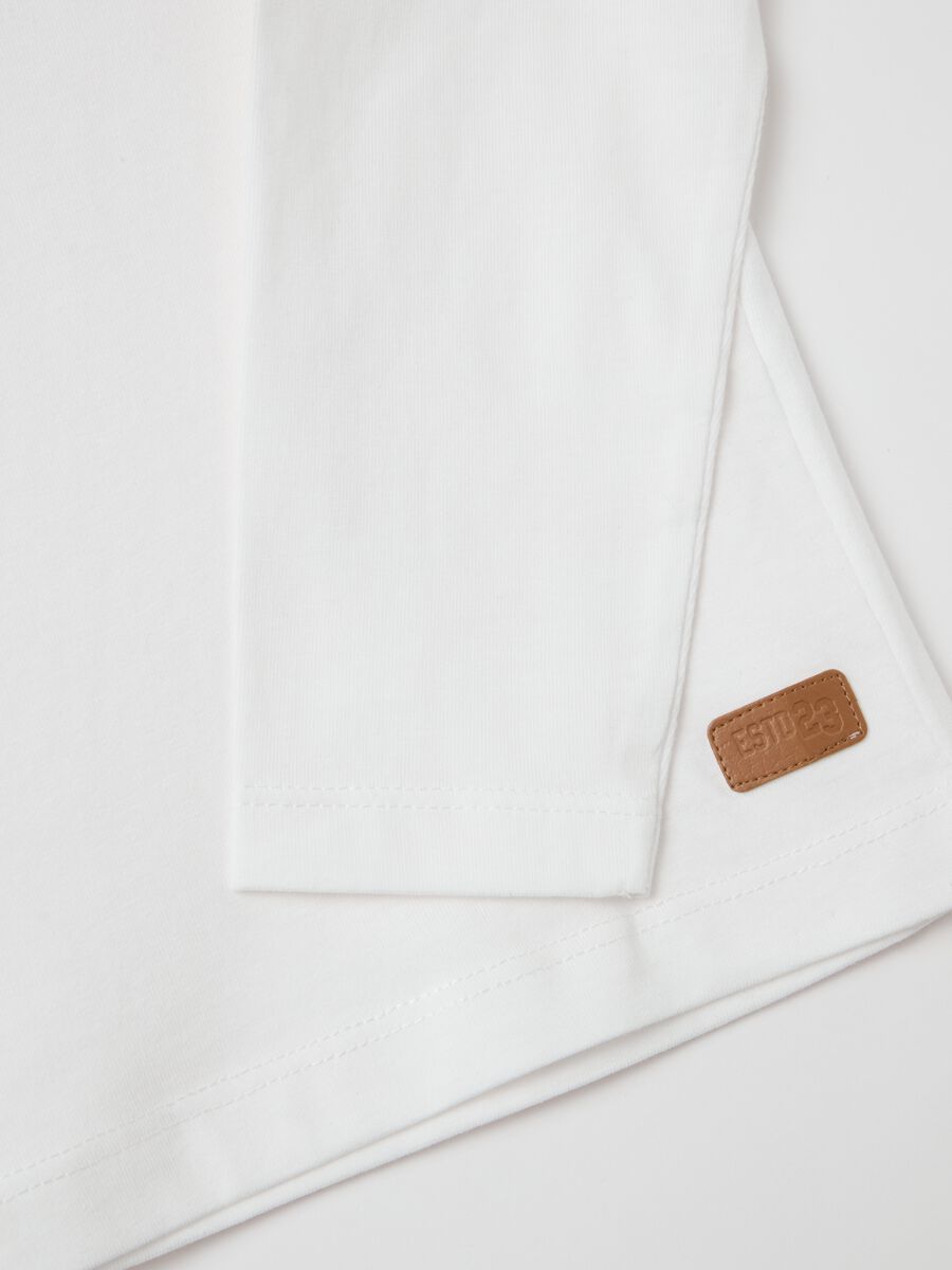 Long-sleeved T-shirt with "Brave" print_3