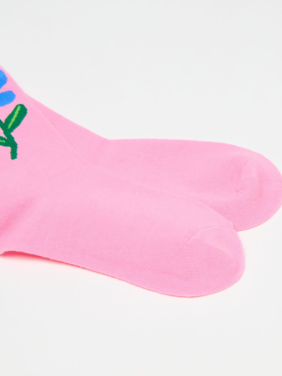 Socks with flower design_2