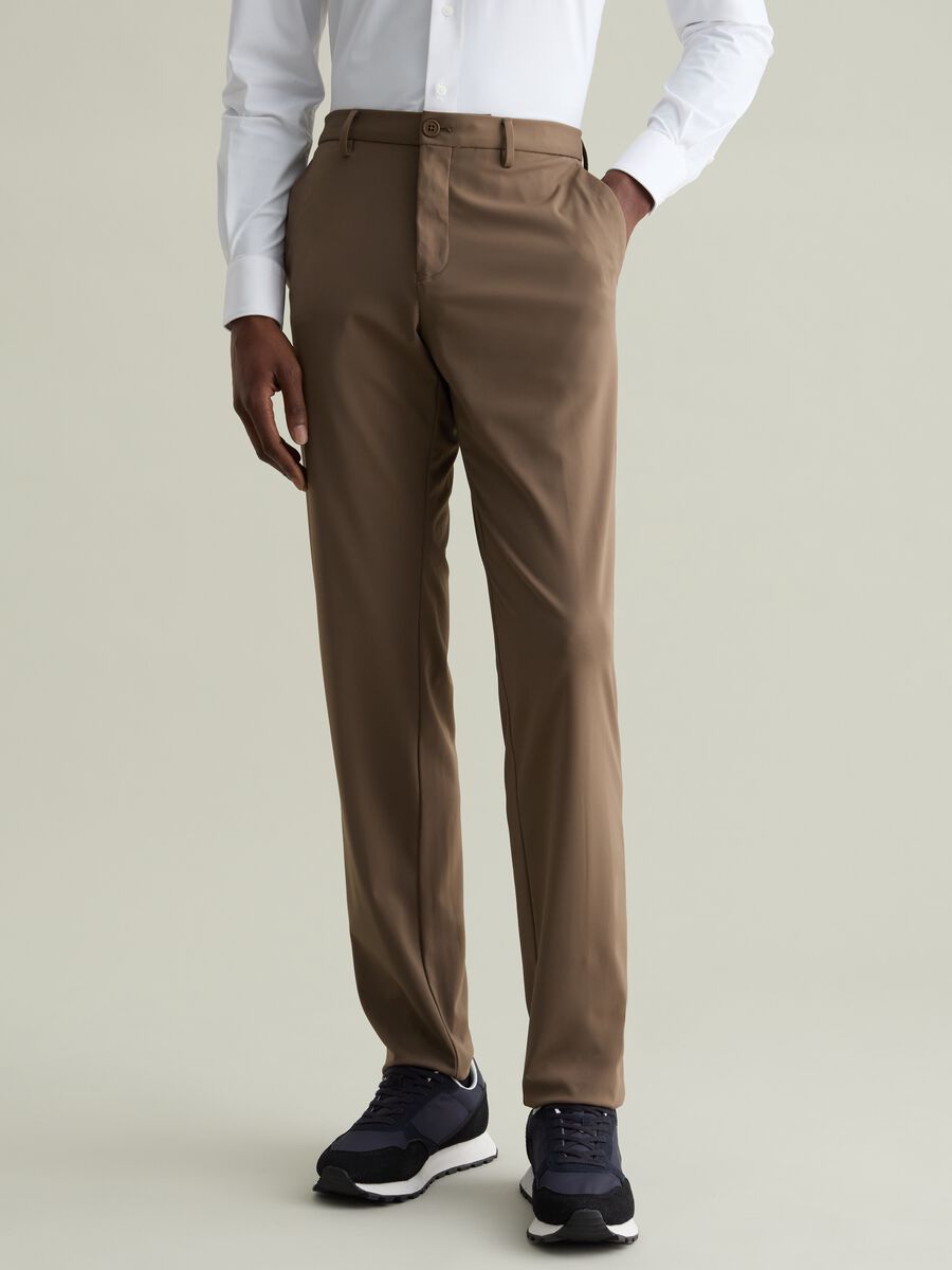 Chino trousers in technical fabric_1