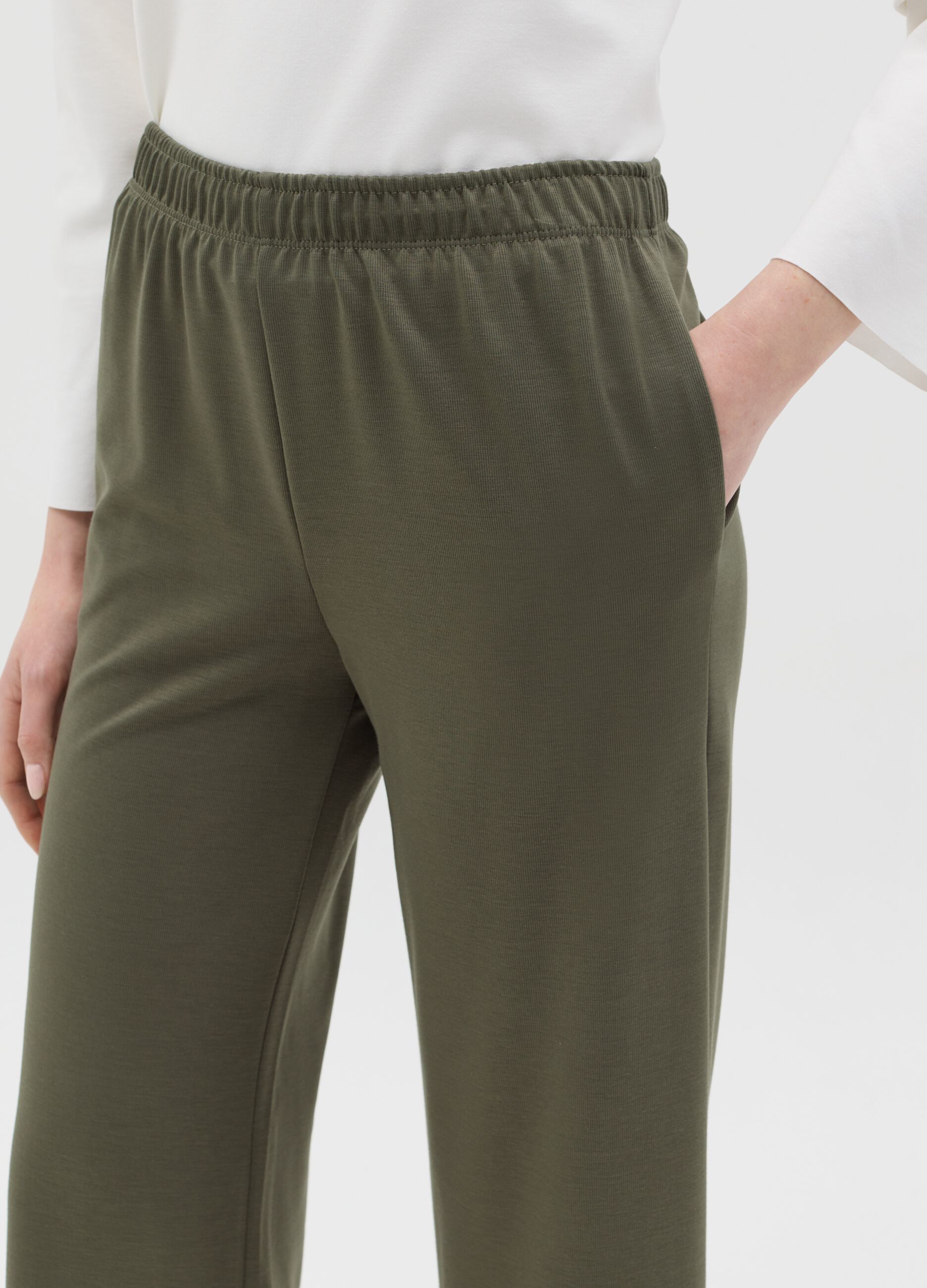 Green wide-leg pull-on trousers