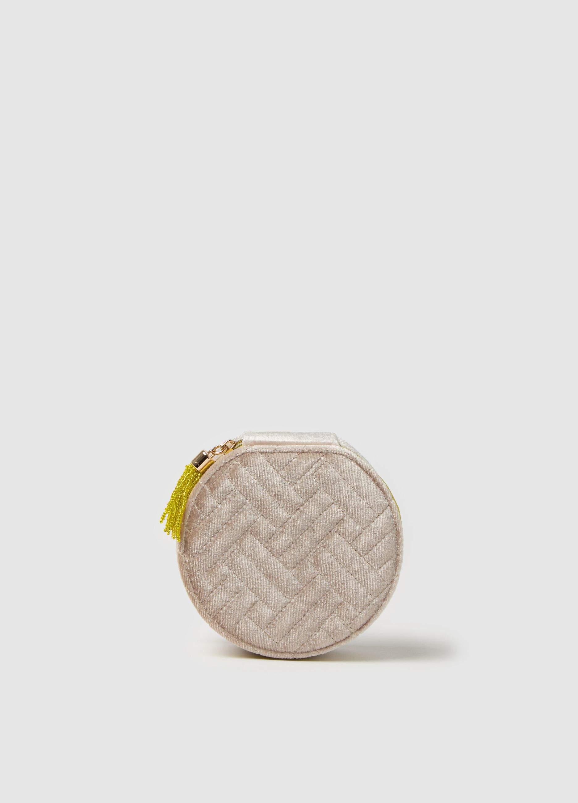 Round jewellery box in quilted velvet