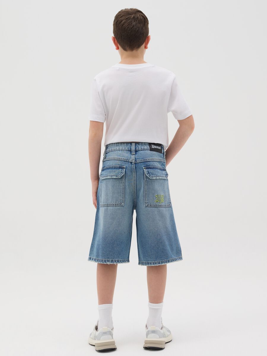 Rigid denim baggy shorts for boys_3