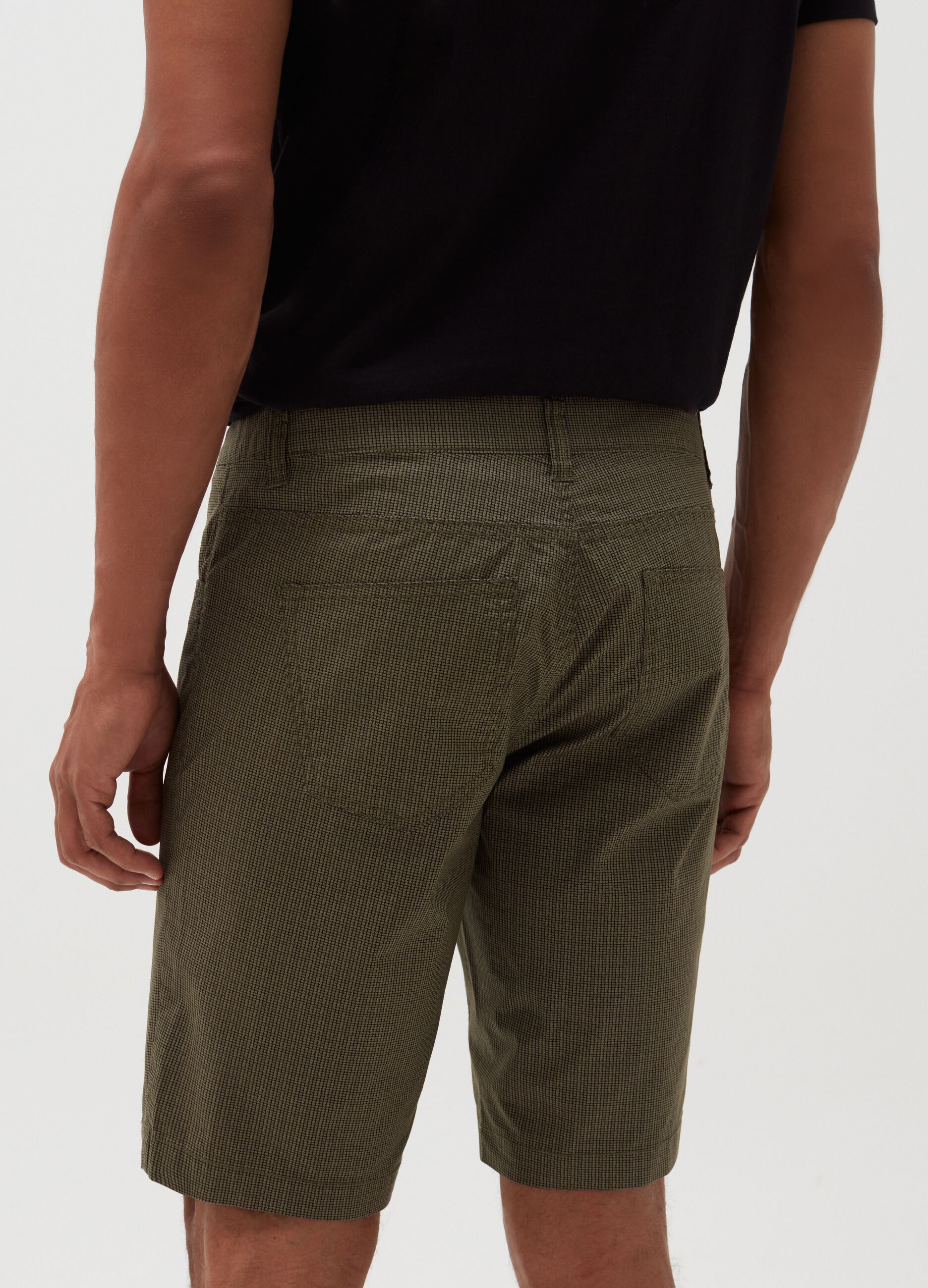 Poplin Bermuda shorts with micro pattern