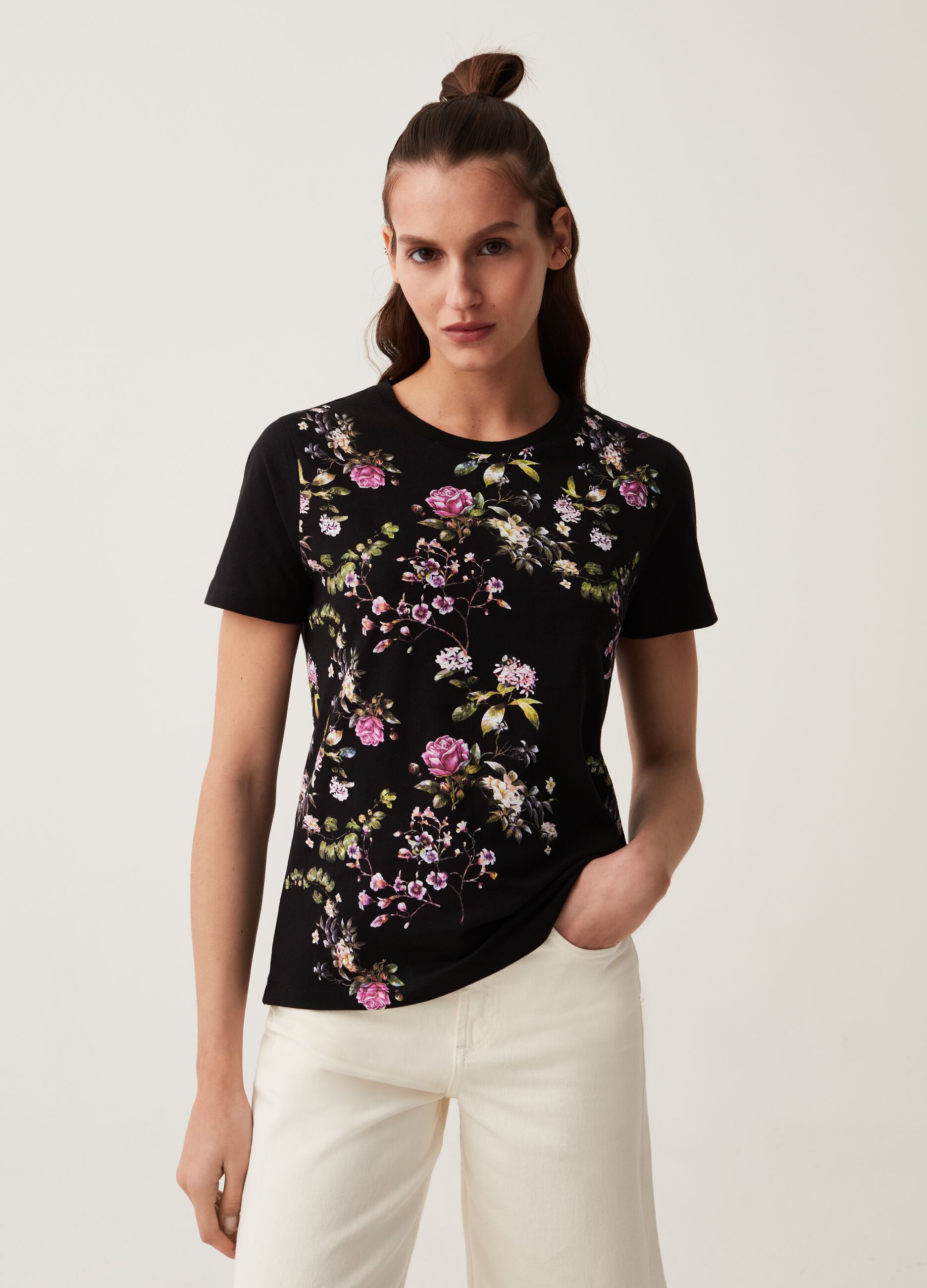 T shirt in cotone con stampa floreale