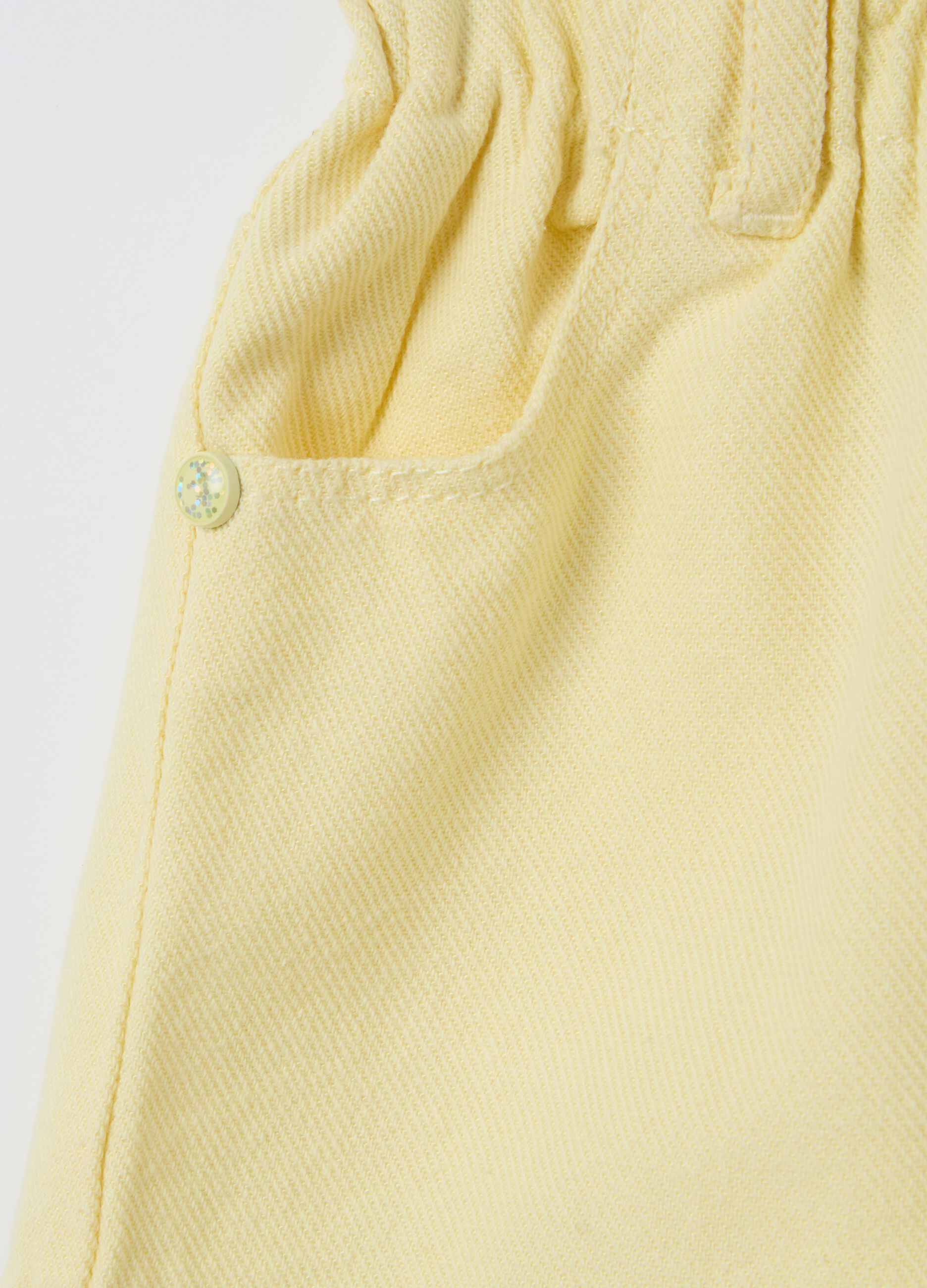 Paper bag shorts in cotton and Lyocell