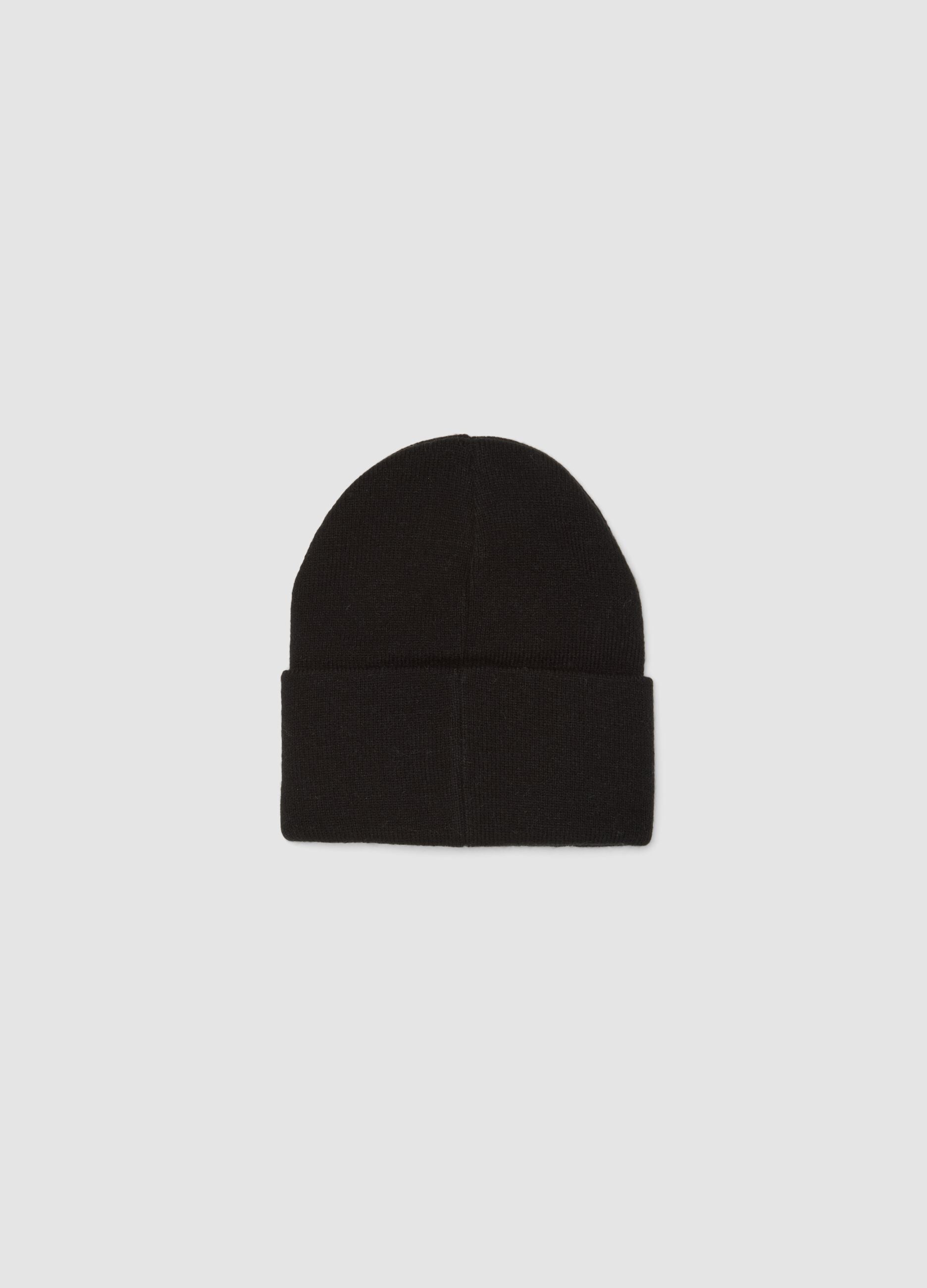 Cappello nero con risvolto e ricamo Playstation