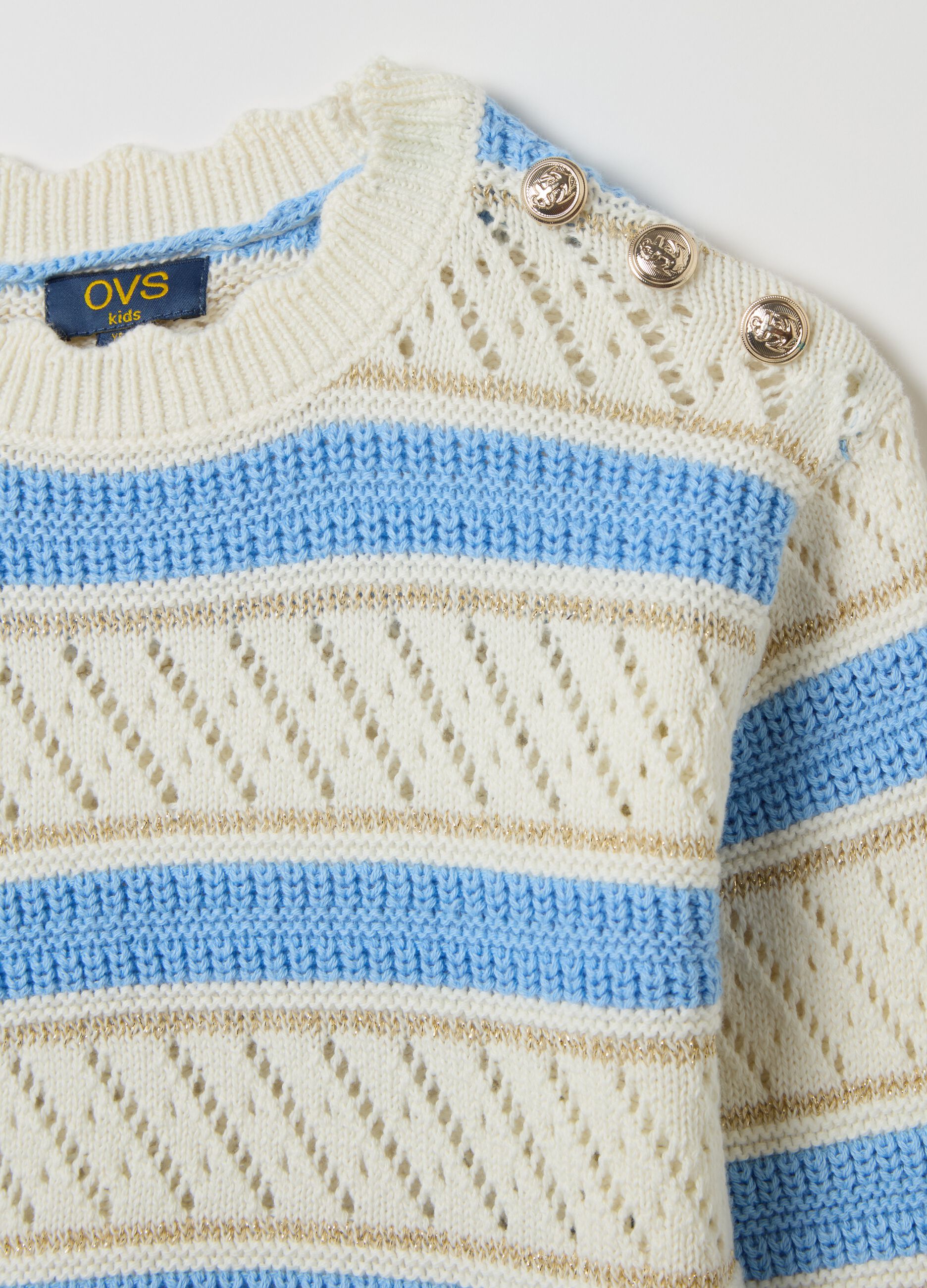 Pullover a righe con lavorazione traforata 