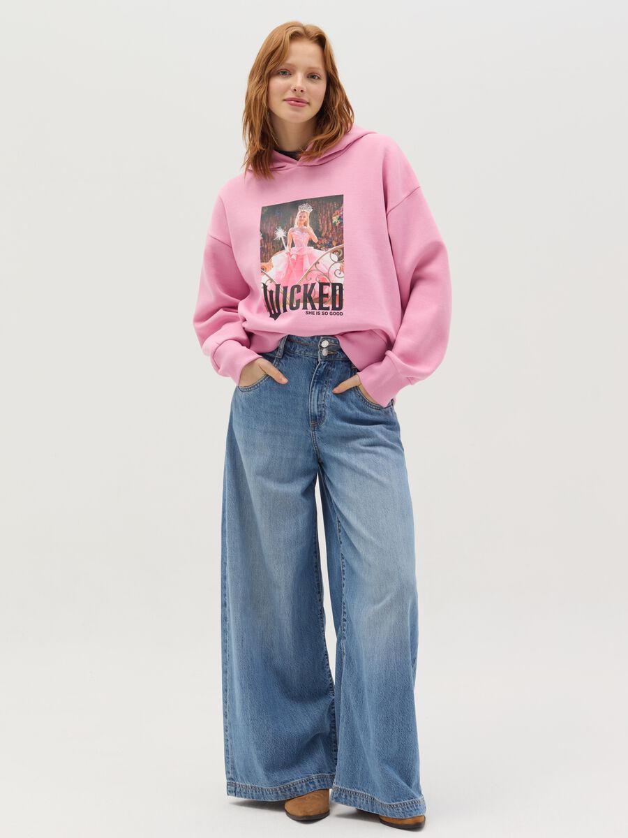 Sweatshirt with hood and Wicked print_1