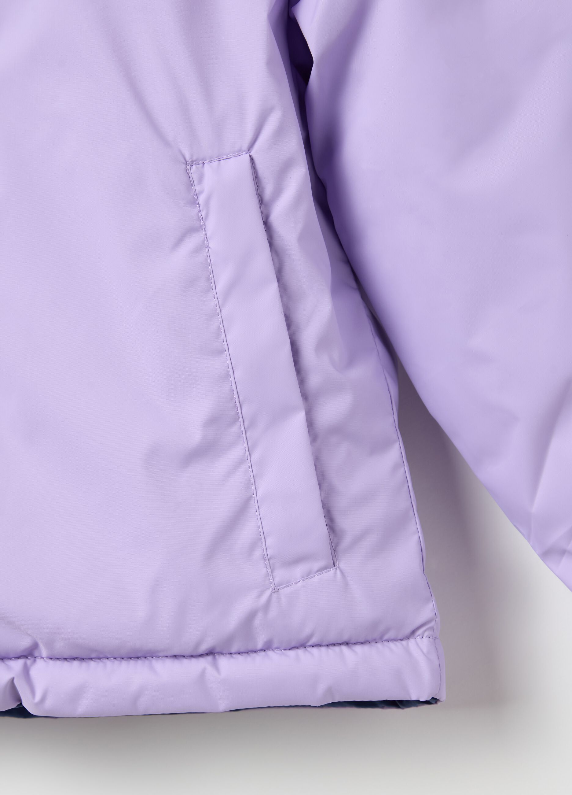Piumino ultralight reversibile con cappuccio