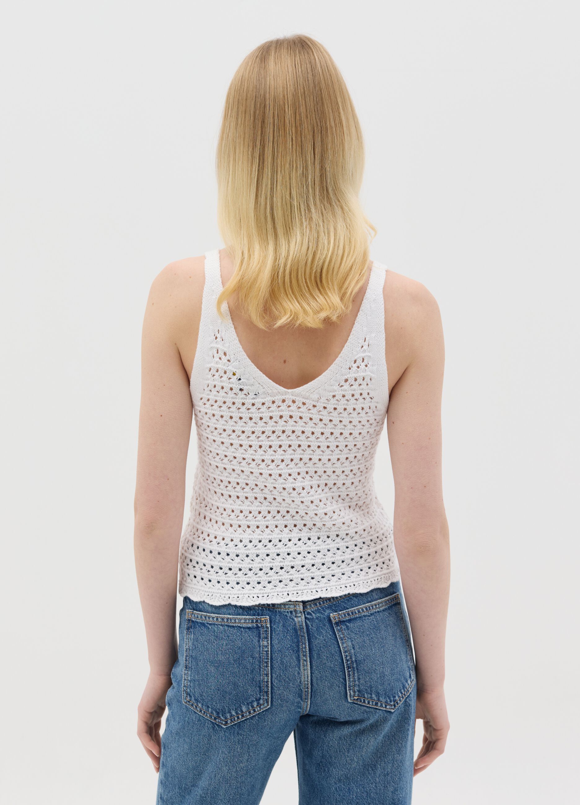 Tank top crochet con scollo a V bianco