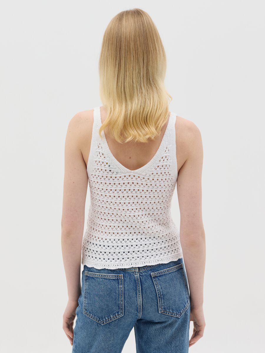 White crochet tank top with V neck_3
