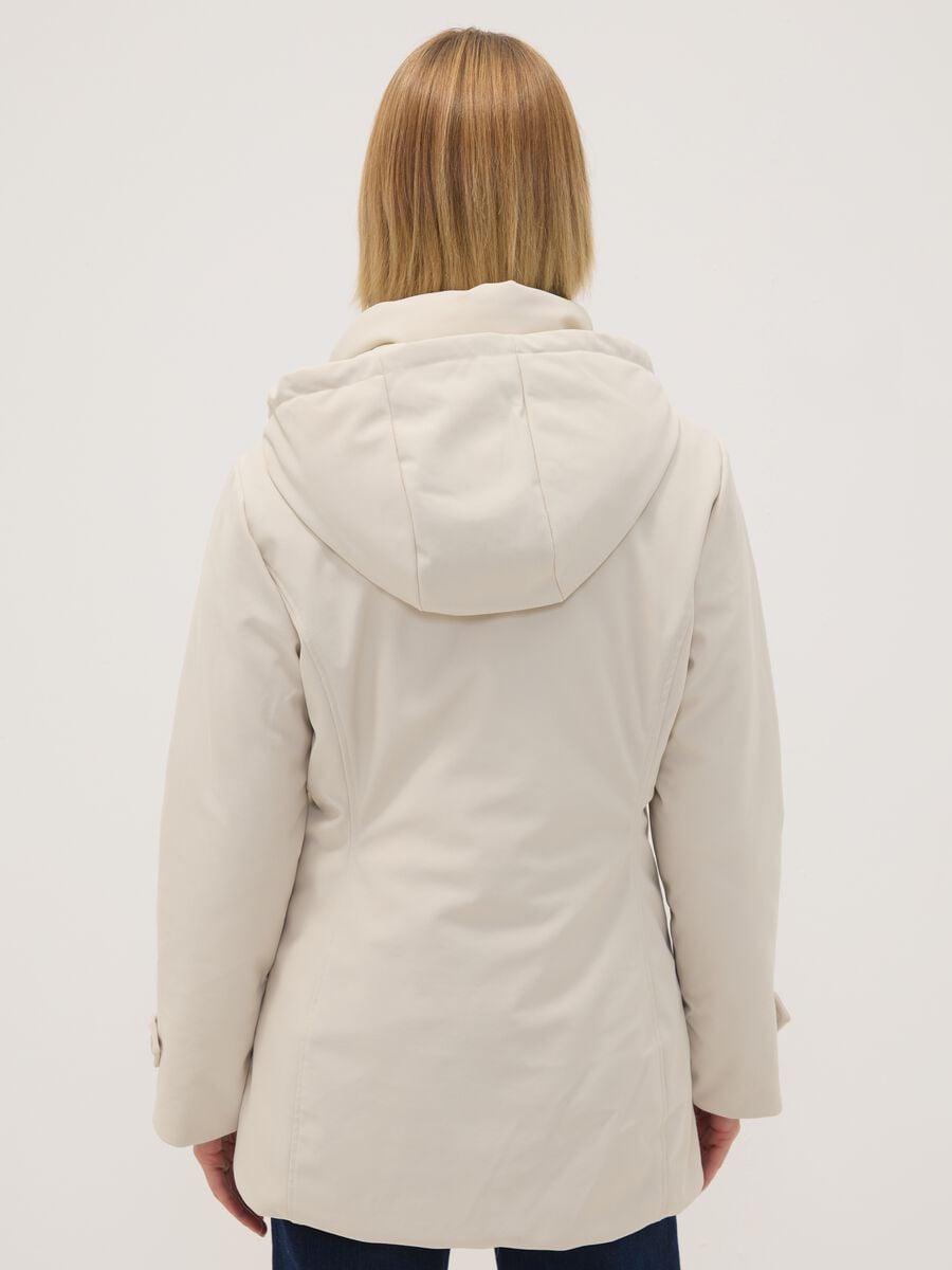Parka sabbia con cappuccio in tessuto elasticizzato regular fit_3