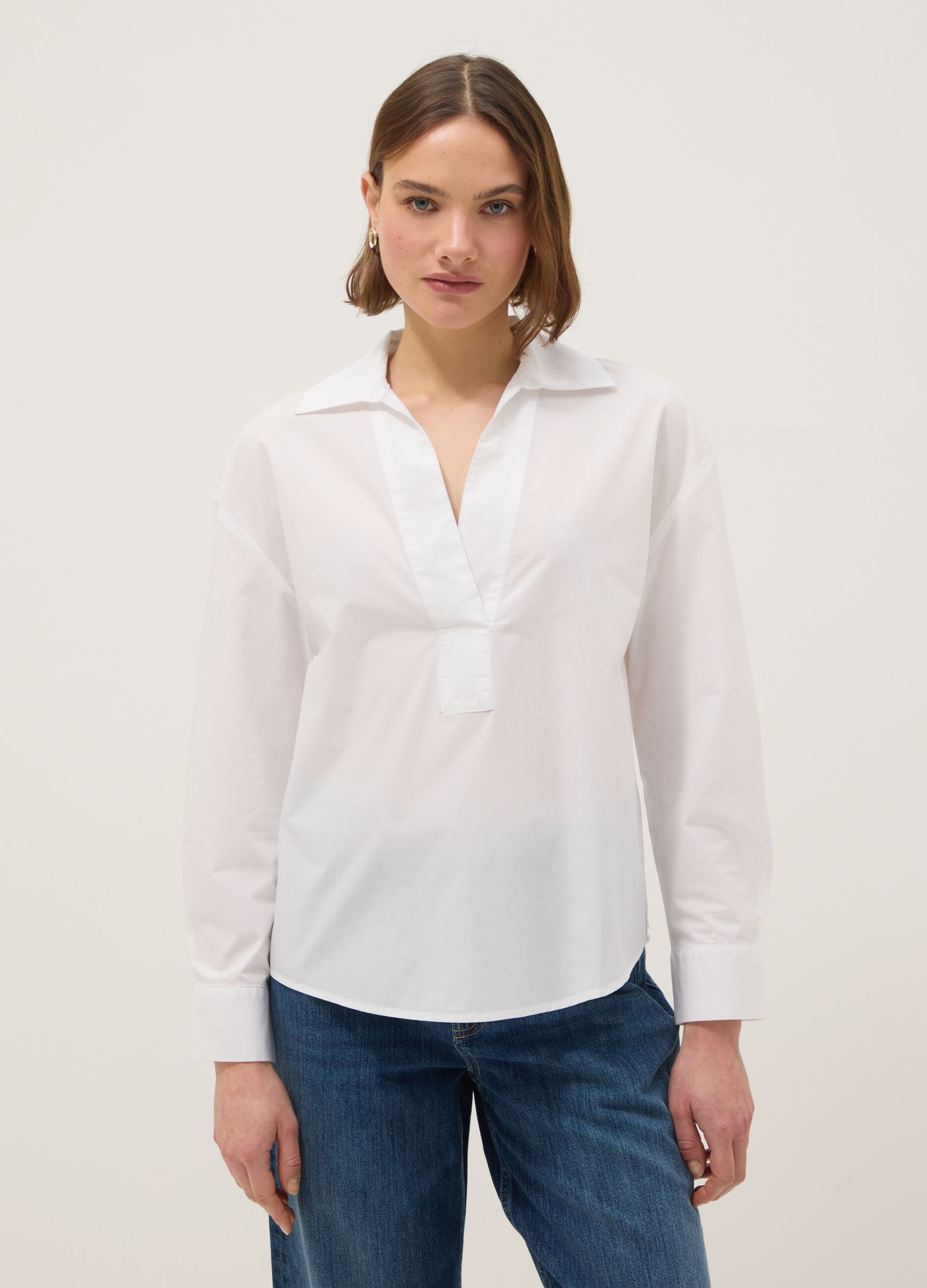 White pure cotton regular fit shirt without buttons
