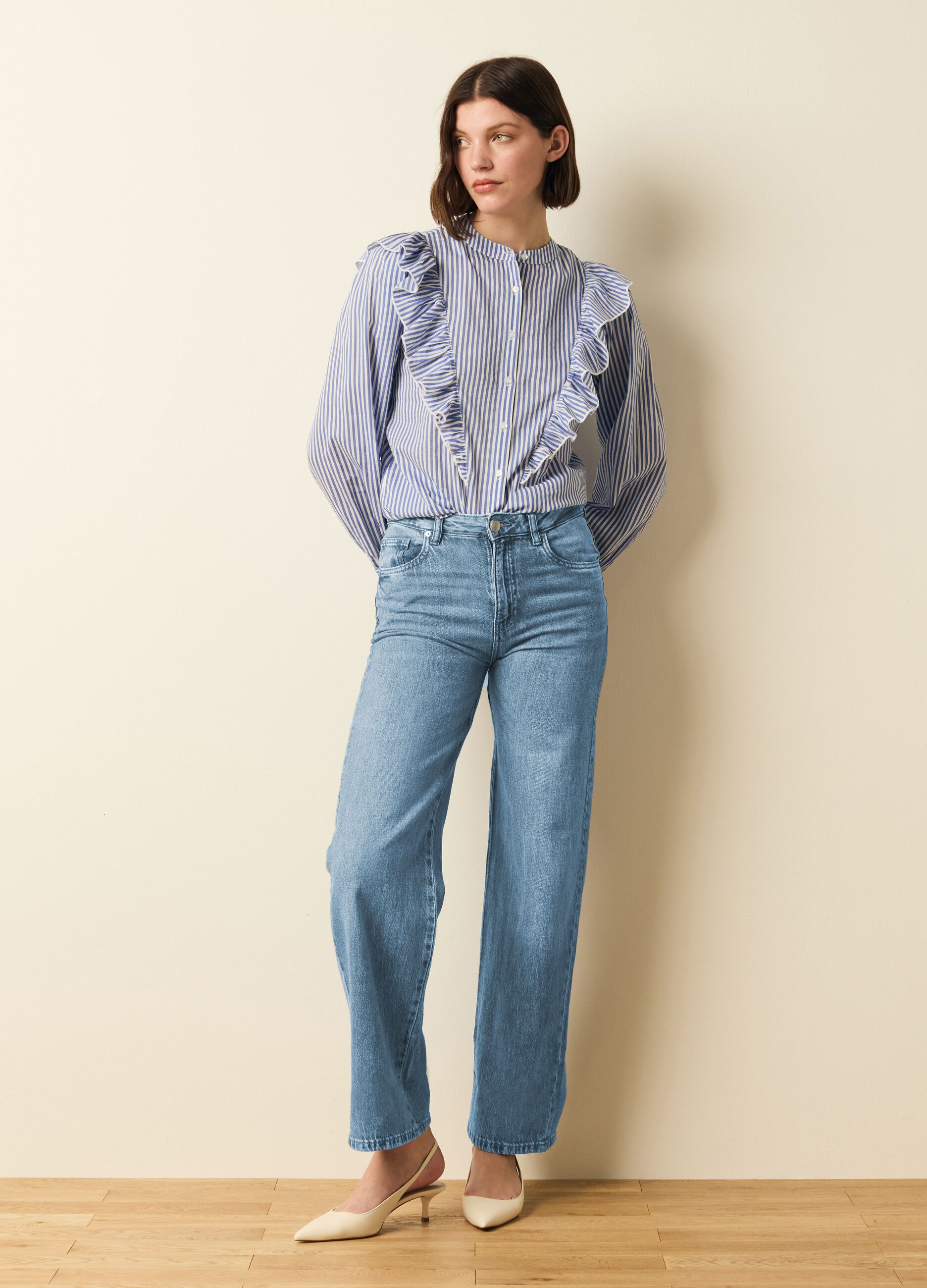 Camicia a righe con rouches