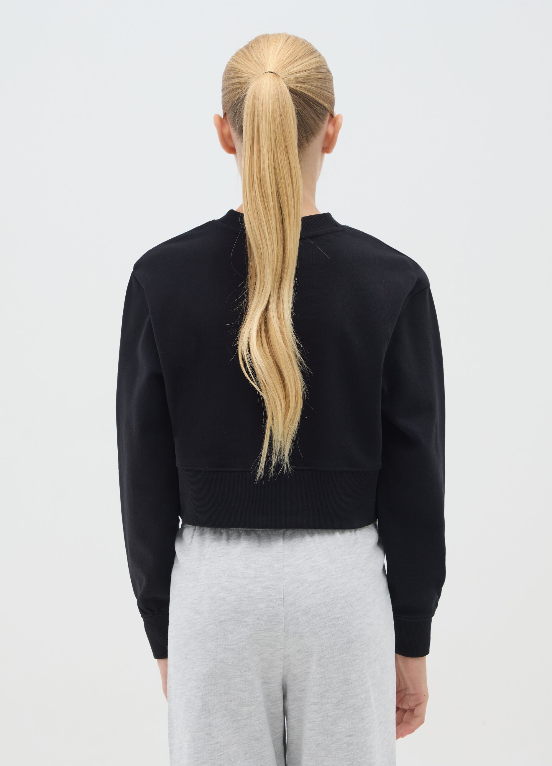 Girls' black regular fit pure cotton sweatshirt