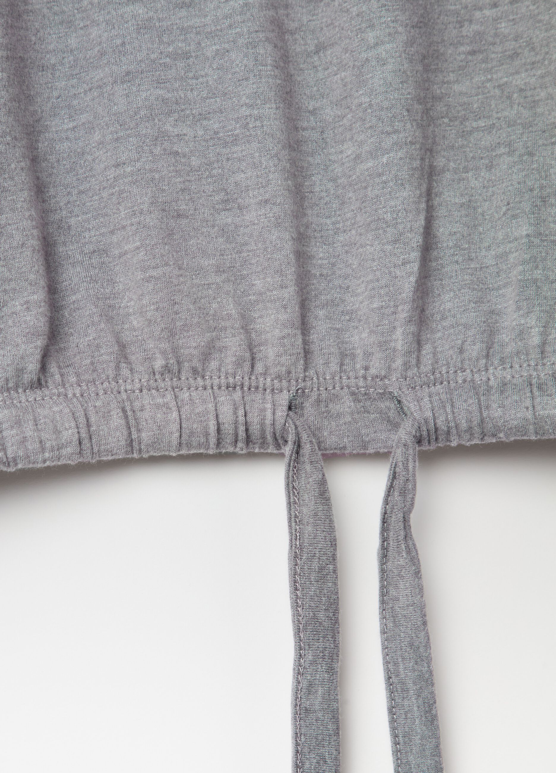 Long pyjamas with small hearts print
