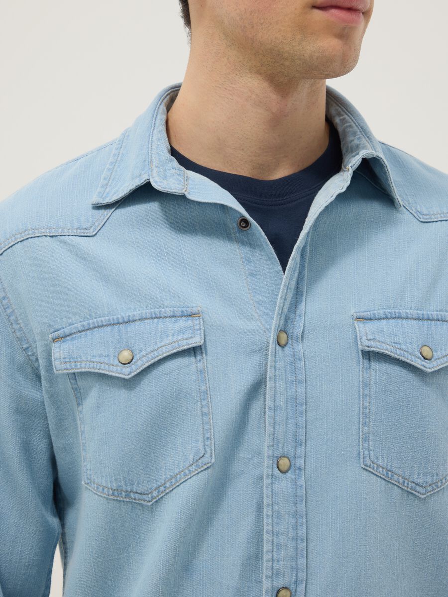 Light blue denim pure cotton shirt regular fit with pockets_3