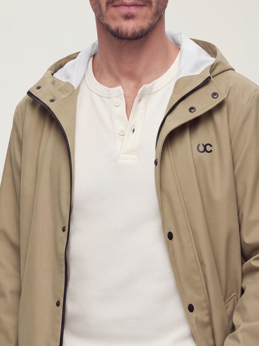 Impermeabile beige regular fit con zip_2