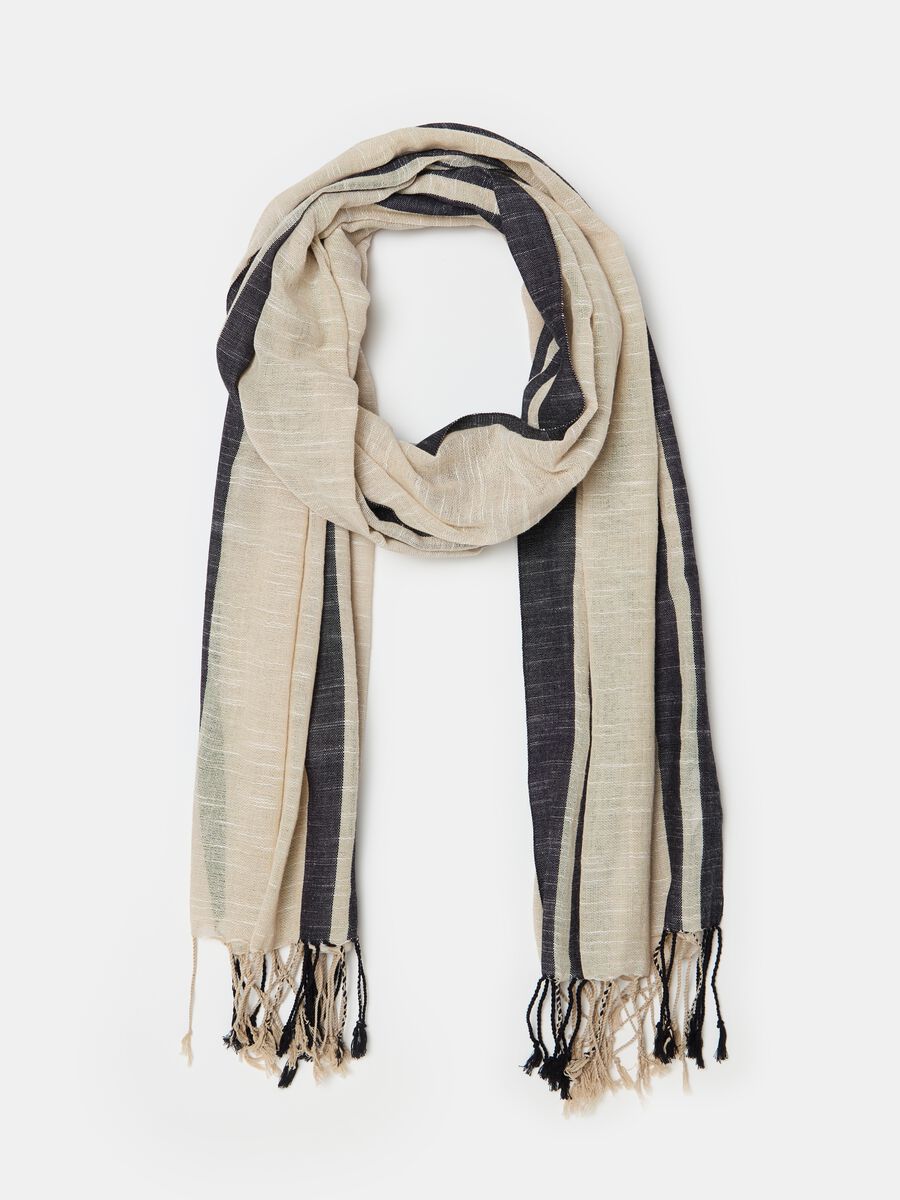 Striped scarf with fringe_0
