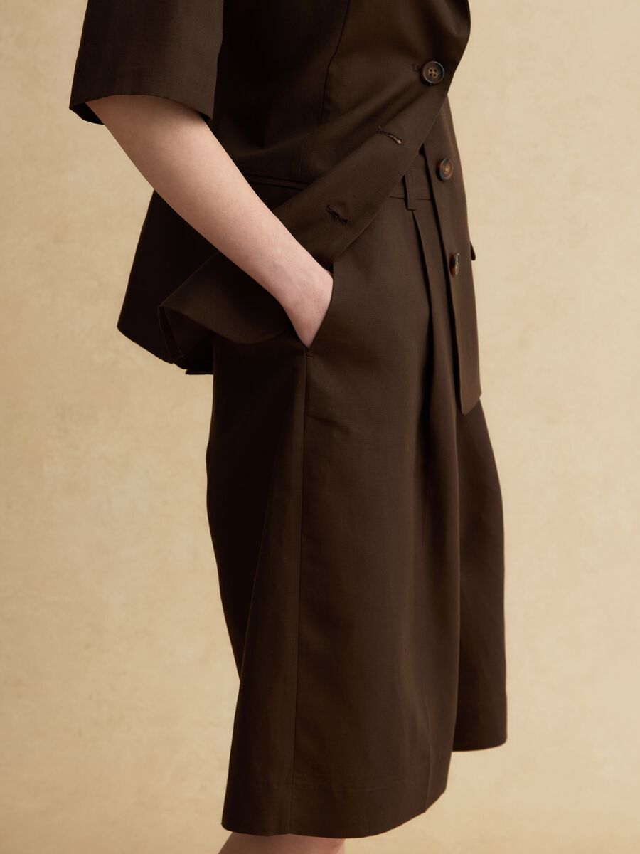 Shorts in misto lyocell e lino marroni regular fit_3