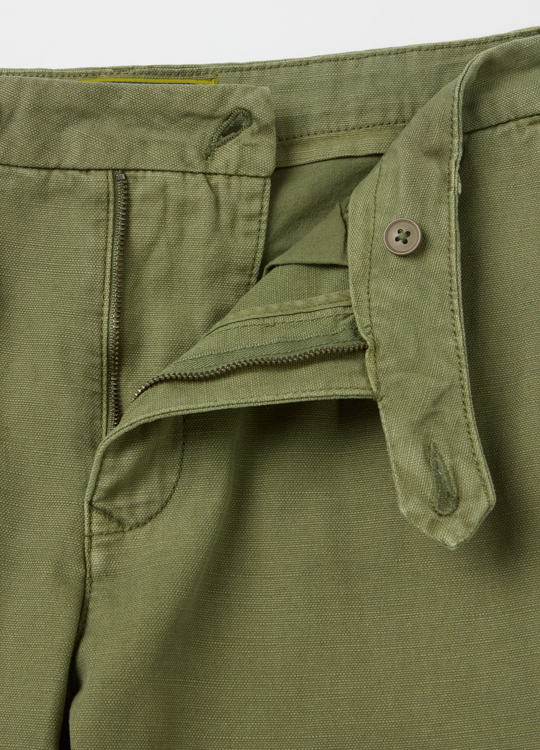Chino trousers in green linen and cotton