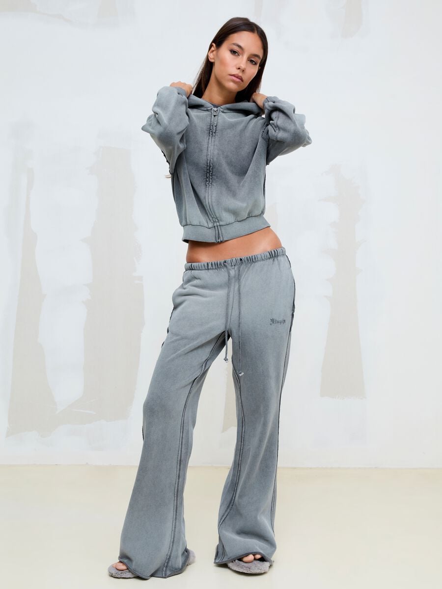 Flared Sweatpants in Vintage Grey_0
